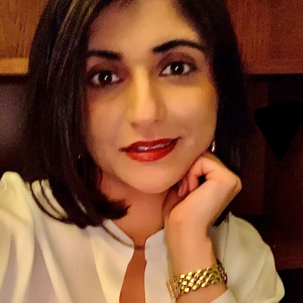 Meet your Posher, Shazmin